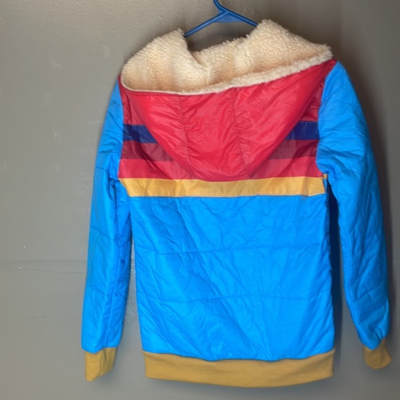 **Vintage** Puffer Coat - Picture 4 of 6
